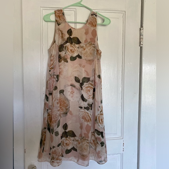 Calvin Klein Dresses & Skirts - Calvin Klein Floral Dress